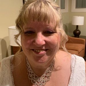 Meet your Posher, Cheryl